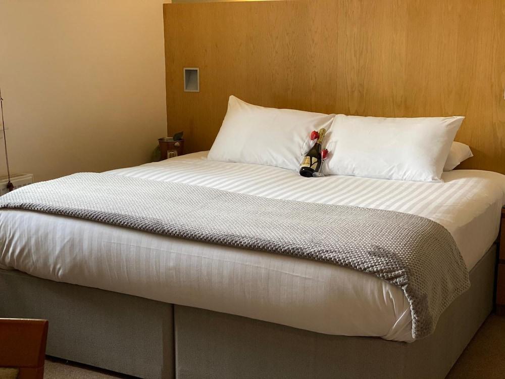 Rooms At 29 Bruce Street Дънфърмлин Екстериор снимка